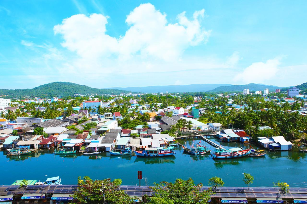 Quang Trung Phu Quoc Hotel Zewnętrze zdjęcie